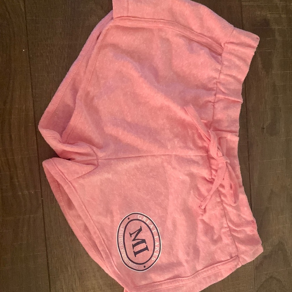 Don’t wear pink